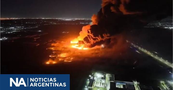 Alerta por humo tóxico en Esteban Echeverría: piden a vecinos de Canning y El Jagüel que se queden en casa