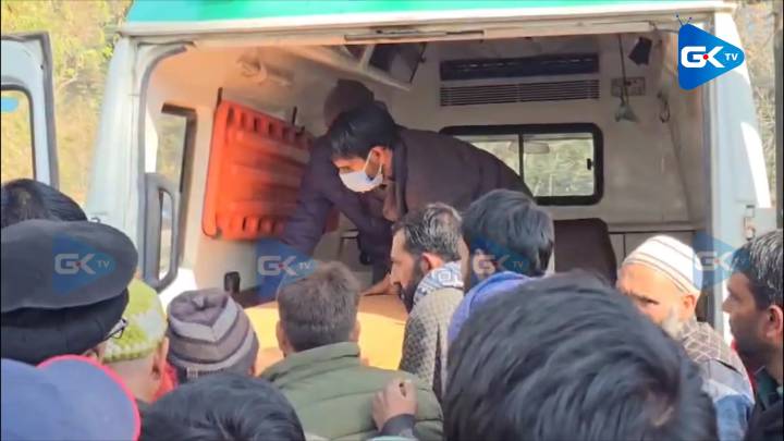 Body of Kashmiri labourer killed in Delhi blast brought home in Ganderbal