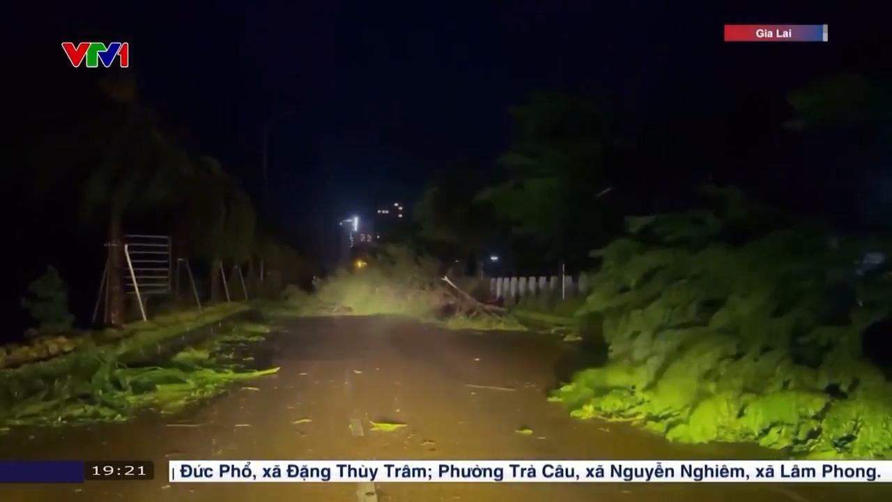 Typhoon Kalmaegi makes landfall in central Vietnam, bringing destructive winds and heavy rains