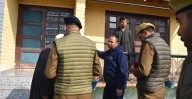 J&K Police Conducts Raids to Crackdown on Natives Helping Terror Operatives