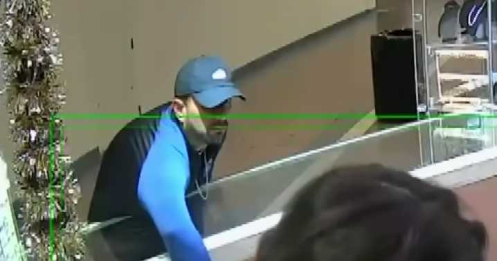 Police hunt suspects in brazen $8,000 jewelry theft at Miami