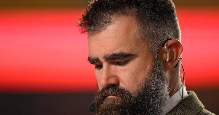 Jason Kelce responds to backlash over Blue Jays comments