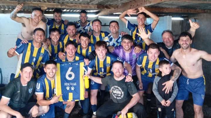 Ascenso: 18 de Octubre y una goleada que deja como único puntero