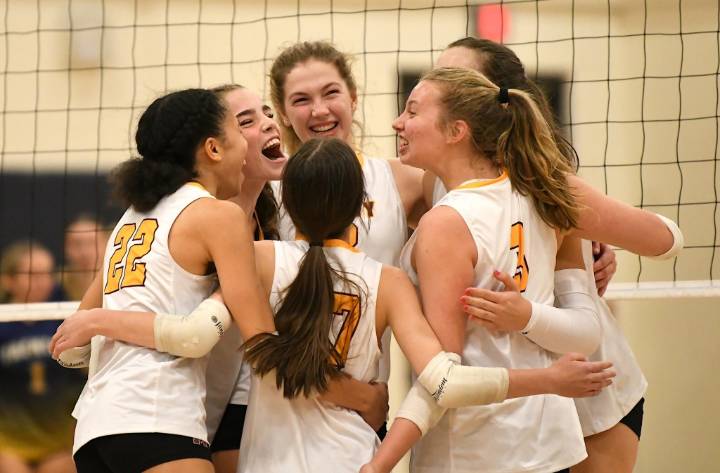Mercy rolls past Trenton in quarterfinal sweep, earning eighth trip to Battle Creek