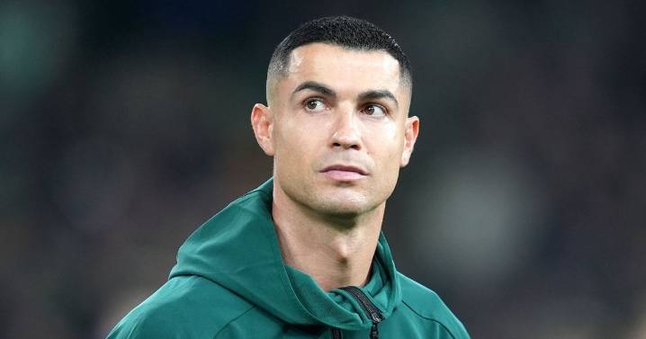 Cristiano Ronaldo responds to Bruno Fernandes hat