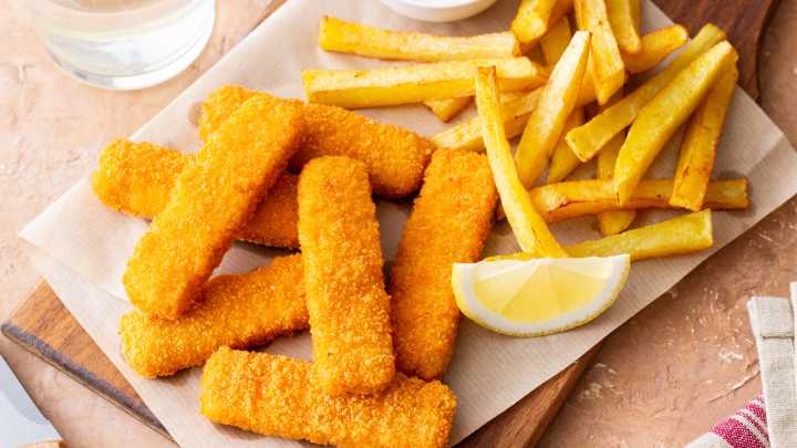 Watch Out, Gorton's: These Frozen Fish Sticks Are The Best, According To Customers