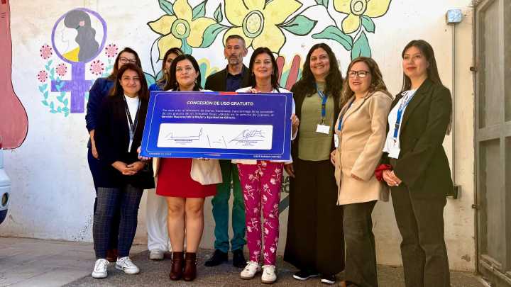 Bienes nacionales de Atacama renueva concesión de casa de acogida para mujeres víctimas de VIF en Copiapó
