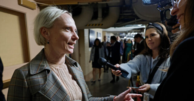 Rep. Spartz Calls for End to Shutdown: 'Need to Open the Government'