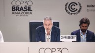 Sin acuerdo sobre los combustibles fósiles: la COP30 aprueba un documento final sin medidas concretas