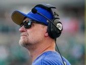 Blue Bombers' O'Shea, Walters, to return for 12th season in Winnipeg