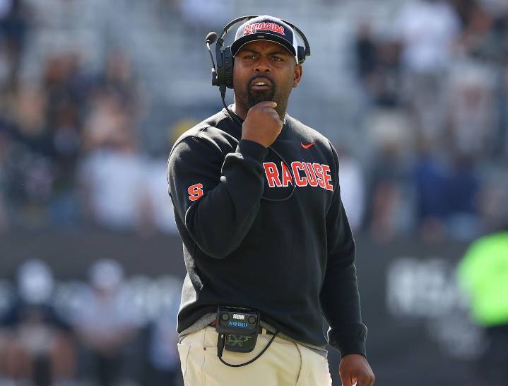 Brown making staff changes after North Carolina loss (report)