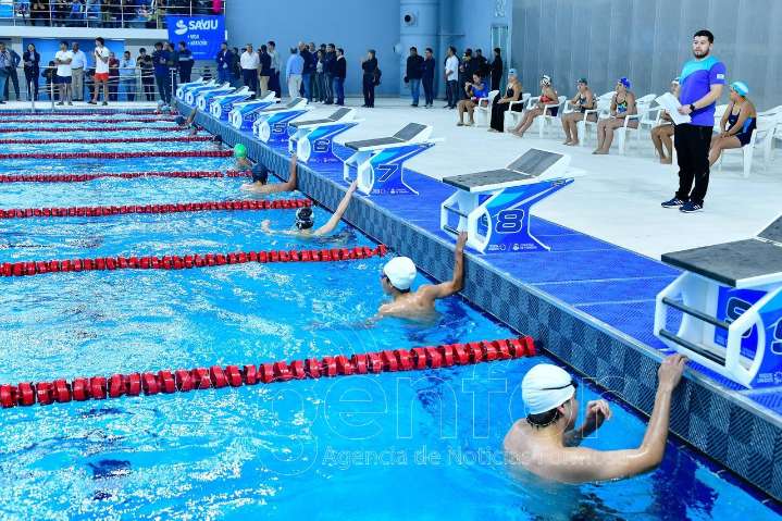 Se postergó para diciembre el Torneo Máster de Natación