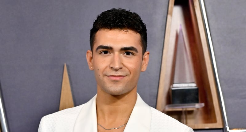 DWTS’ Ezra Sosa Agrees to Date with Fan Who Made TikTok Post Asking Him Out! | ezra sosa