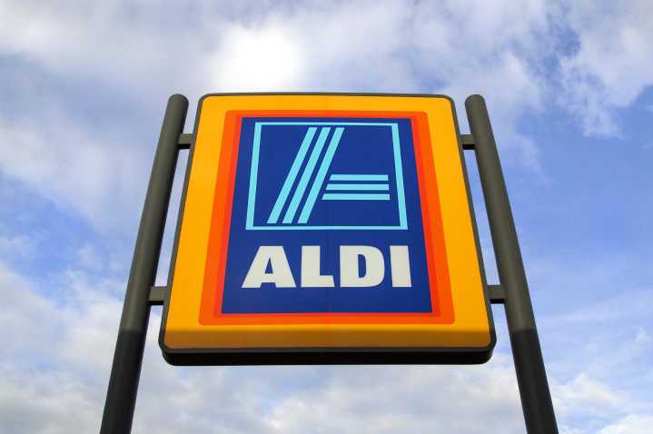 Father leaves one-year-old in car while shopping at Aldi