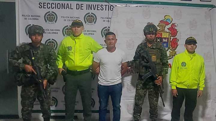 La operación que permitió la captura en Bogotá, Leticia y Puerto Asís de tres señalados integrantes de las disidencias de ‘Iván Mordisco’