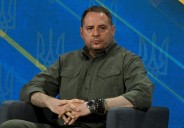 Zelenski destituye a su mano derecha tras una operación anticorrupción