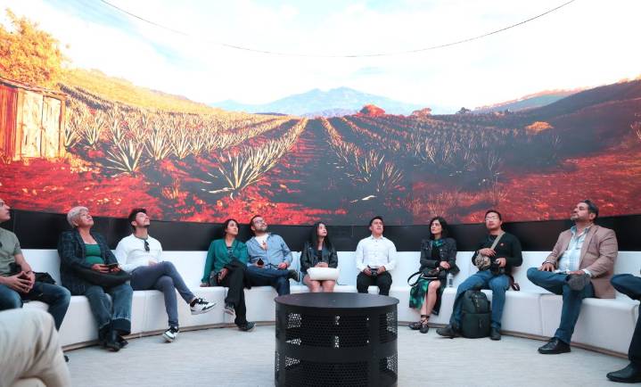 Vive Cumbre Quadratín una experiencia inmersiva en Tequila Lab