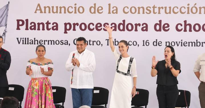 Sheinbaum anuncia en Tabasco planta de chocolate, carretera de 4 carriles y hospital con ingenieros militares