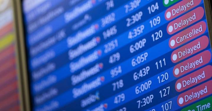 FAA lifts order slashing flights, allowing commercial airlines to resume their regular schedules