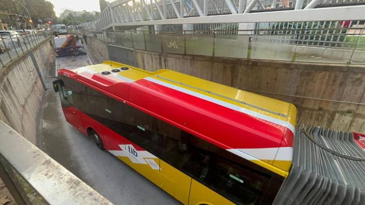 Reanudado el servicio en la Estación Intermodal de Palma tras la avería de un autobús en la rampa de acceso