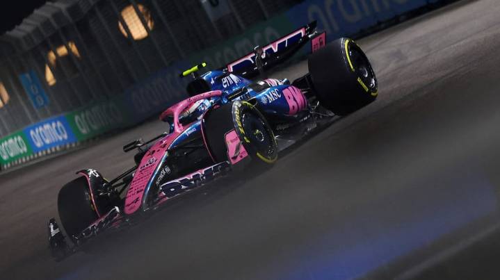 Franco Colapinto corre las primeras prácticas del Gran Premio de Las Vegas de la Fórmula 1