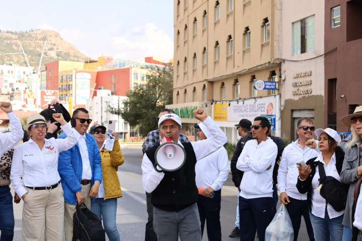 Bloquea SNTE 58 boulevard para exigir diálogo con DMA