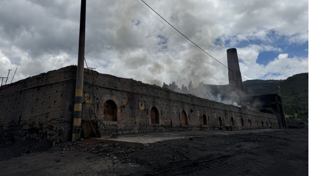 CAR frena 98 hornos de coque tras detectar graves emisiones contaminantes