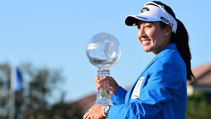 Jeeno Thitikul repeats at LPGA finale, wins $4 million and sets new scoring average record