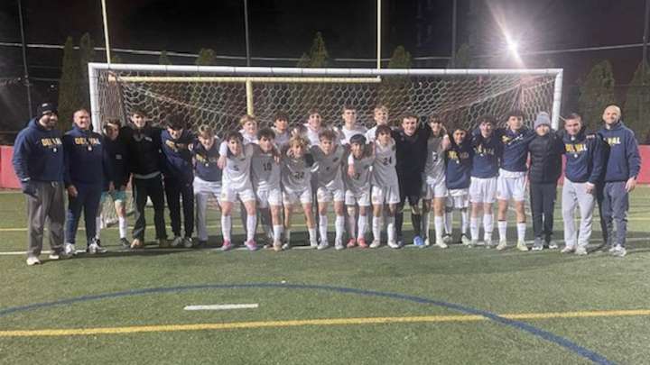 Delaware Valley boys soccer unleashes ‘6-7′ in Group 1 semis, reaches 1st state final