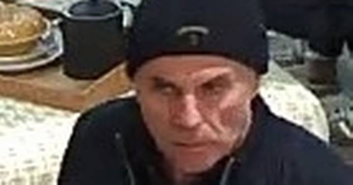 Police appeal after hundreds of pounds of stock stolen from John Lewis