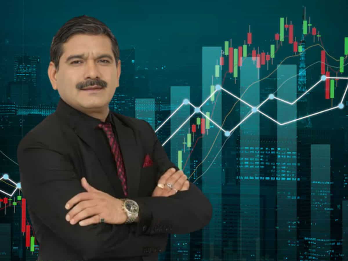 Stock Market Today: As Nifty sinks below 9-day range, Anil Singhvi highlights key market triggers