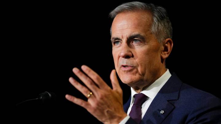 Carney announces support for steel and lumber sectors