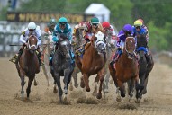 Moore signs order to chart future of Maryland’s horse industry