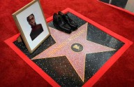 Chadwick Boseman recibió una estrella póstuma en el Paseo de la Fama de Hollywood