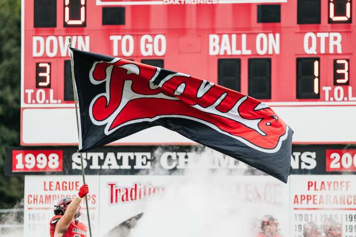 Montrose quarterback Eli Moore voted Flint-area Football Player of the Week