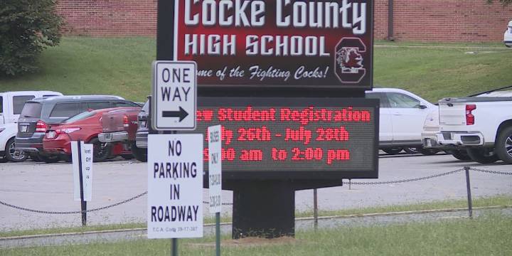 Students and staff safe after Cocke County High School receives bomb threat: sheriff