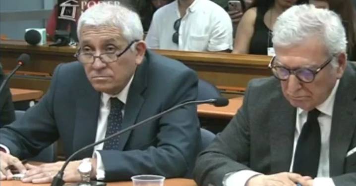 Culpable y en prisión preventiva: Exdirector PDI Héctor Espinosa arriesga 20 años de cárcel por corrupción