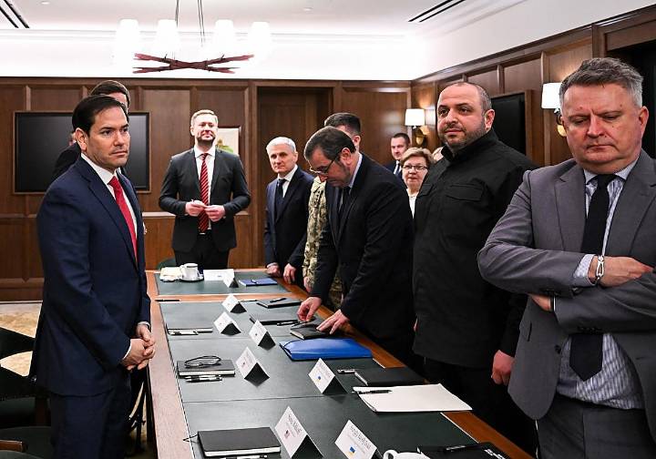 EE UU y Ucrania se reúnen en Florida para acelerar el proceso de paz