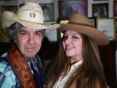 Yulie y Vane Ruth: él escribió Juntos a la par, la canción que inmortalizó Pappo, y son la pareja referente de la música country en la Argentina
