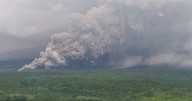 Indonesia: Mount Semeru volcano at highest level of alert