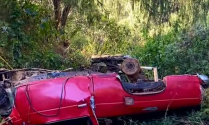 Mortal volcadura en Pinal de Amoles cobró la vida de 5 personas