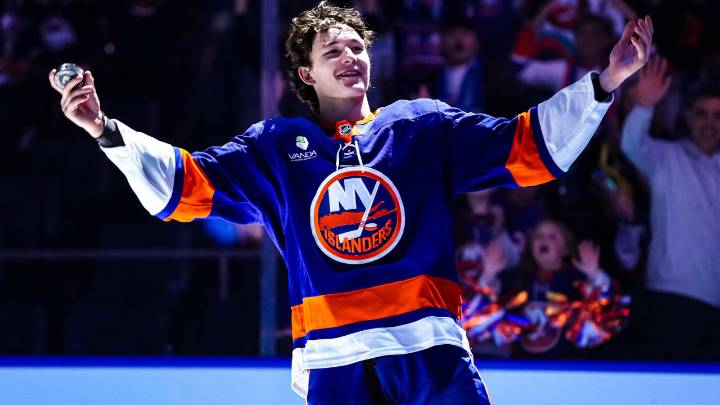 Schaefer 'has changed our team,' Islanders GM says on 'NHL @TheRink' podcast