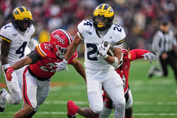 Substitute RB Kuzdzal runs for 100 yards and 3 TDs to lift No. 18 Michigan over Maryland 45