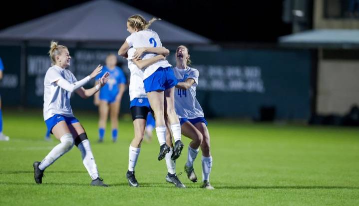 BYU advances to Elite 8 after PK shootout win