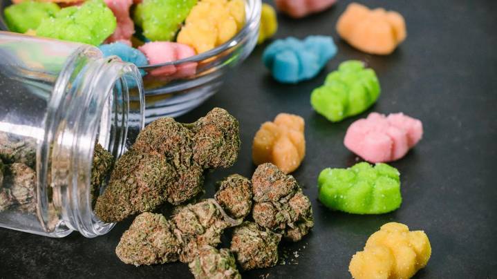 Northeastern Indiana teacher arrested after two students eat THC edible left in classroom