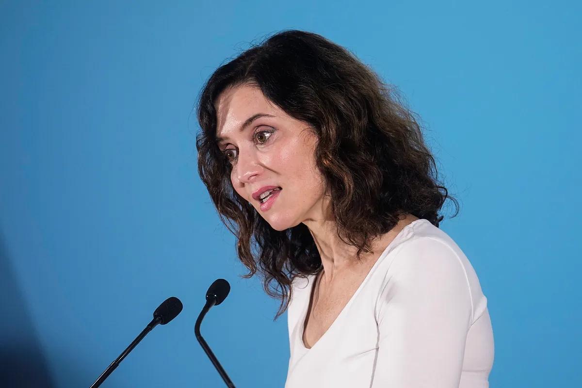 Ayuso cancela su participación en el Congreso del PP de Andalucía por una "leve indisposición"