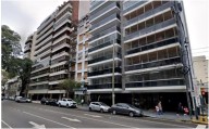 Murió un niño de 1 año y 4 meses tras caer 8 pisos por el hueco de un ascensor en Flores