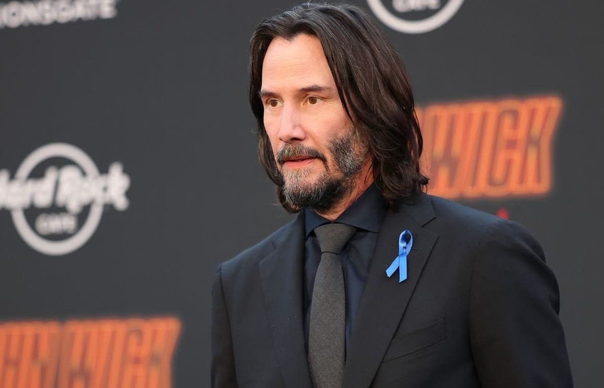 Keanu Reeves destaca la labor de la PDI y agradece tras recuperar sus relojes robados por un chileno