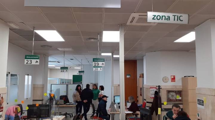 Andalucía sumó 2.535 parados en octubre y 29.544 nuevos afiliados a la Seguridad Social