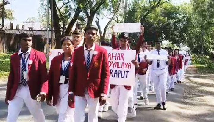 Koraput’s JNV Students Walk 6 Km To Collector’s Office, Seek Action Against Teacher